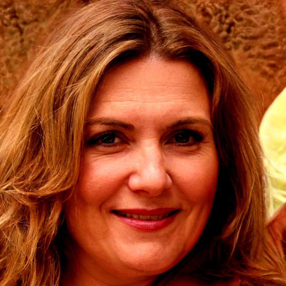 Linnea Thorvaldsen financial planning educator